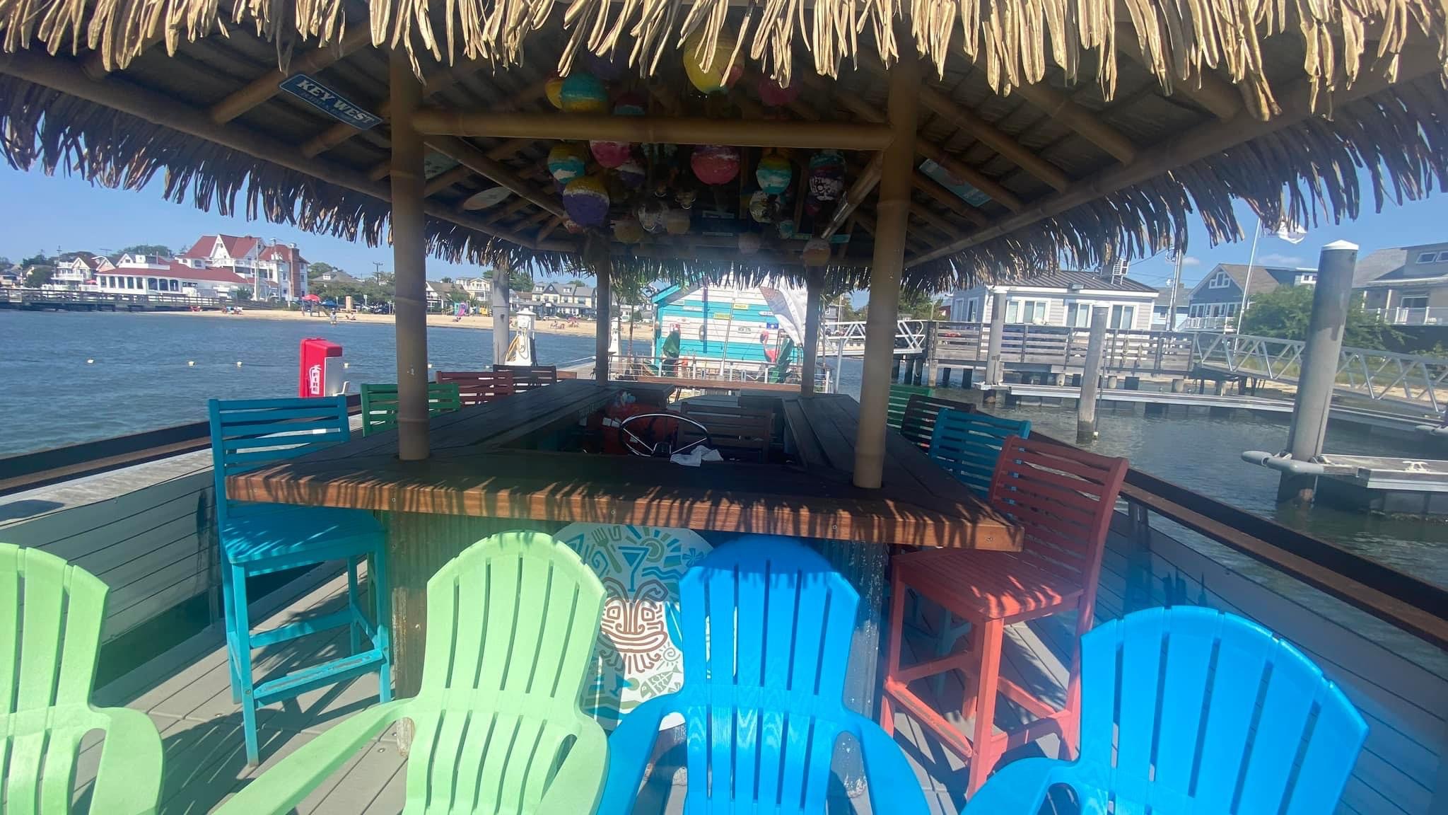 Tiki Cruises on the North East River Tiki Splash